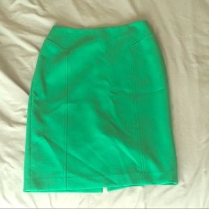 Kelly green pencil skirt